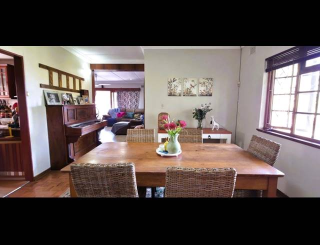 4 BEDROOM HOUSE FOR SALE IN PANORAMA